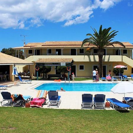 Royal Garden Apartments Kavos Luaran gambar