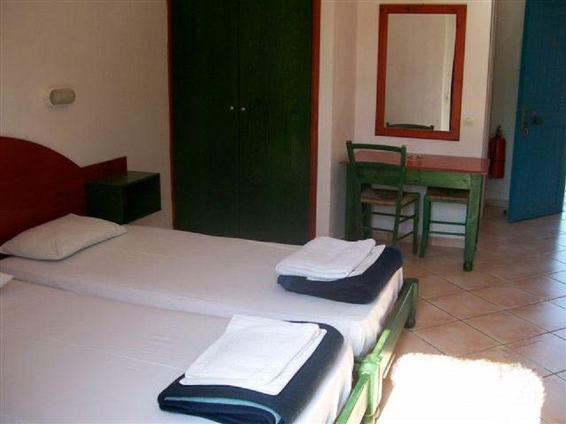 Royal Garden Apartments Kavos Luaran gambar