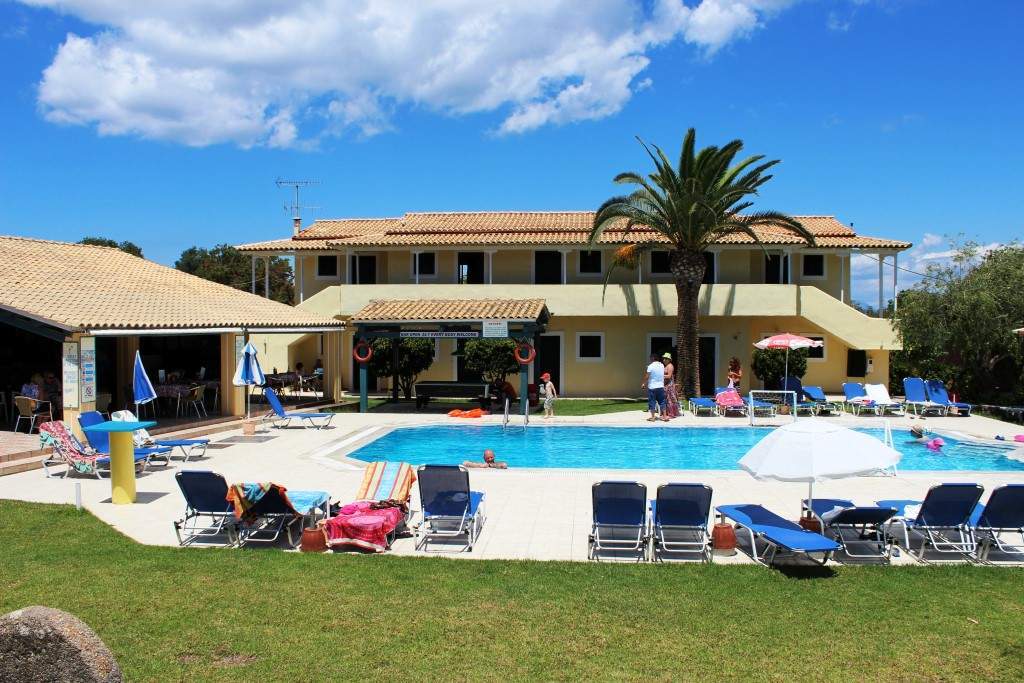 Royal Garden Apartments Kavos Luaran gambar